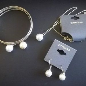 NWT Faux Pearl Necklace, 7 Bracelets and Earrings
